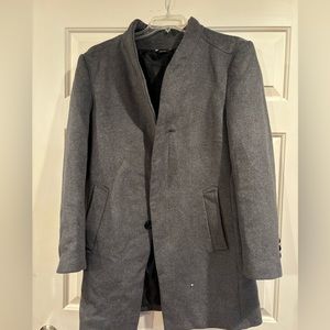 Women’s winter coat possibly wool sz M ?